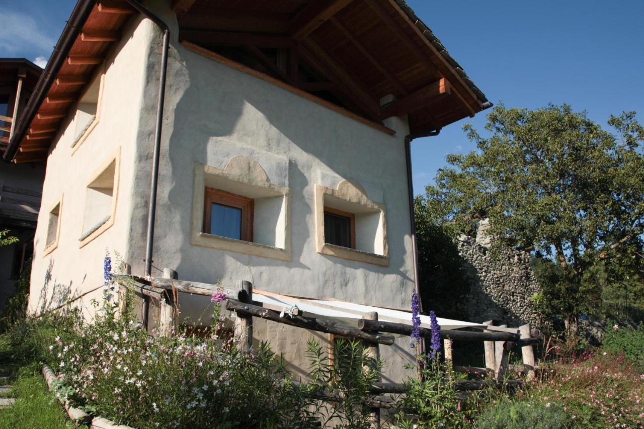 La Casa Di Paglia B&B Verrayes Luaran gambar