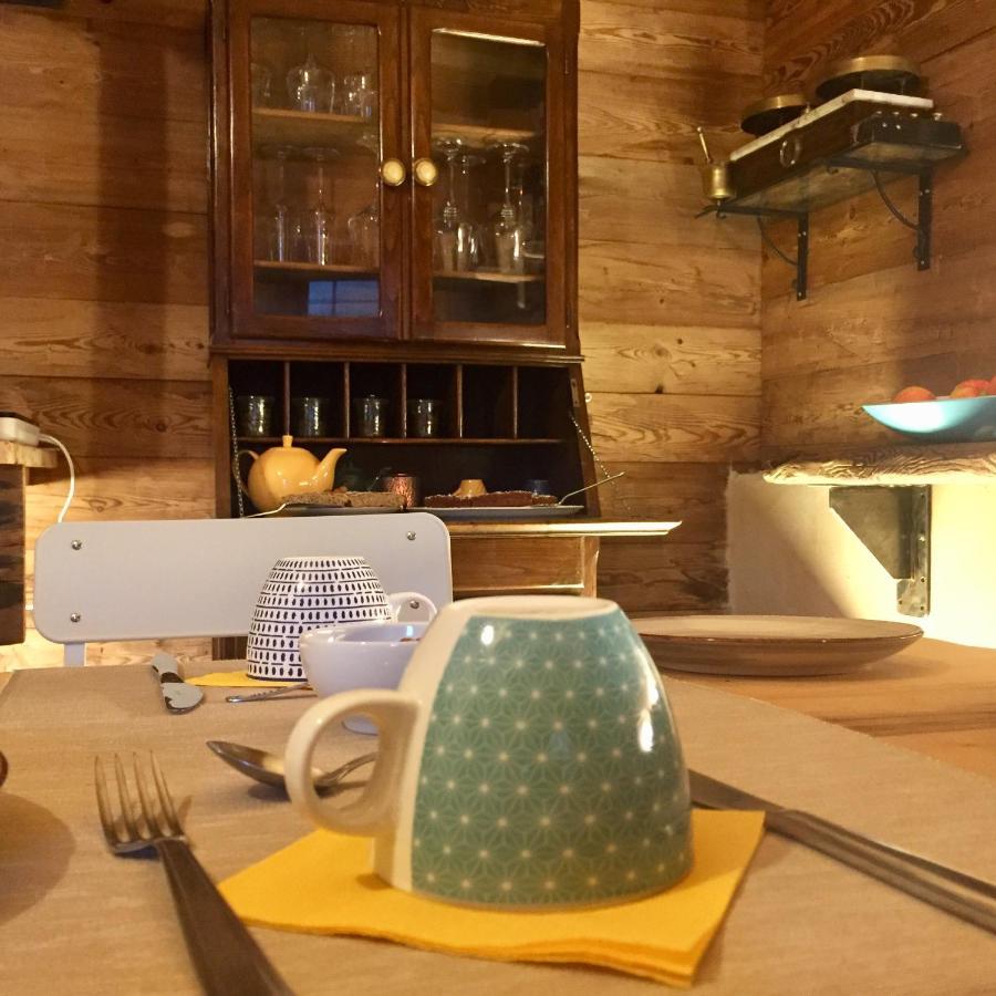La Casa Di Paglia B&B Verrayes Luaran gambar
