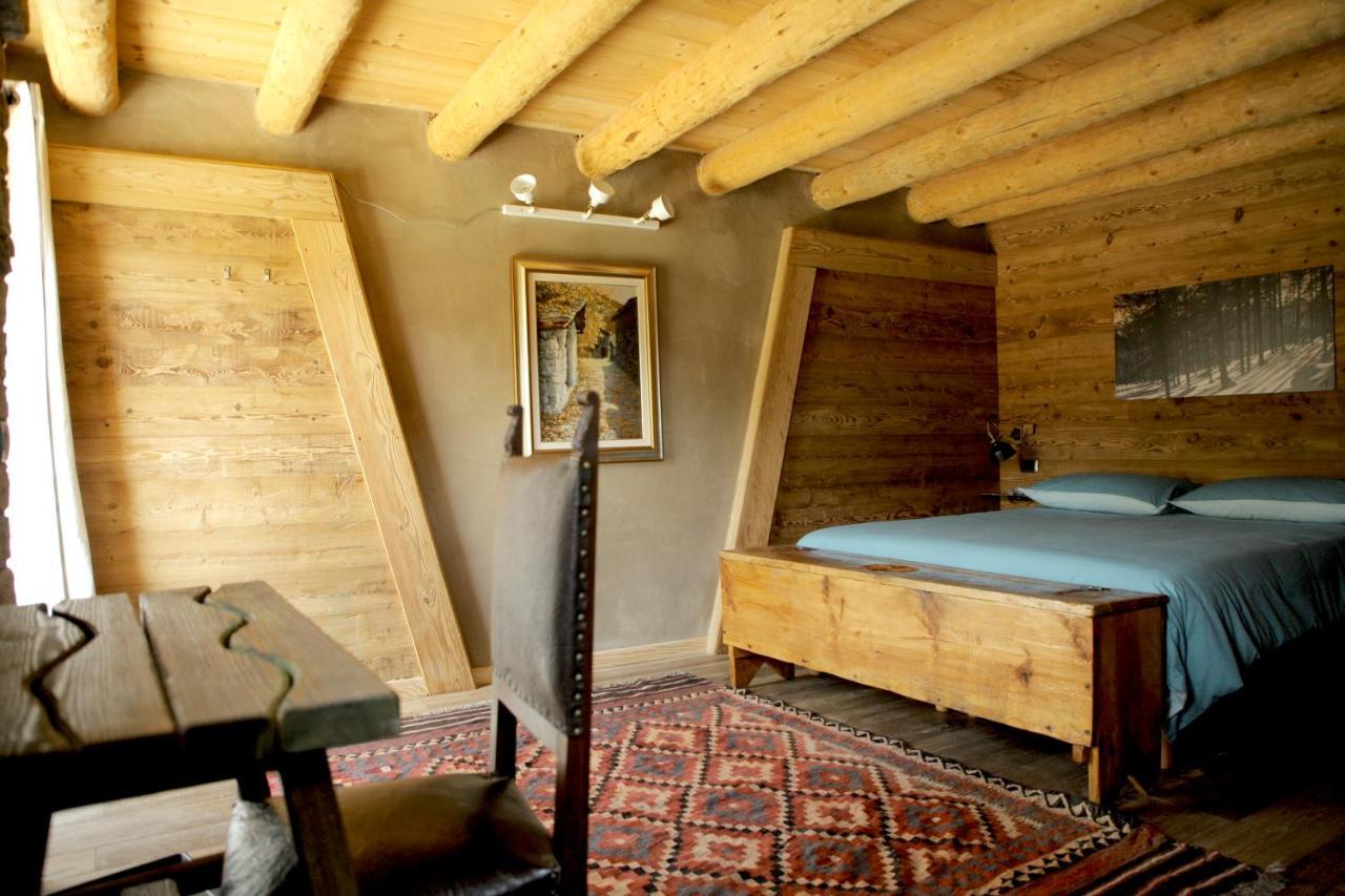 La Casa Di Paglia B&B Verrayes Luaran gambar