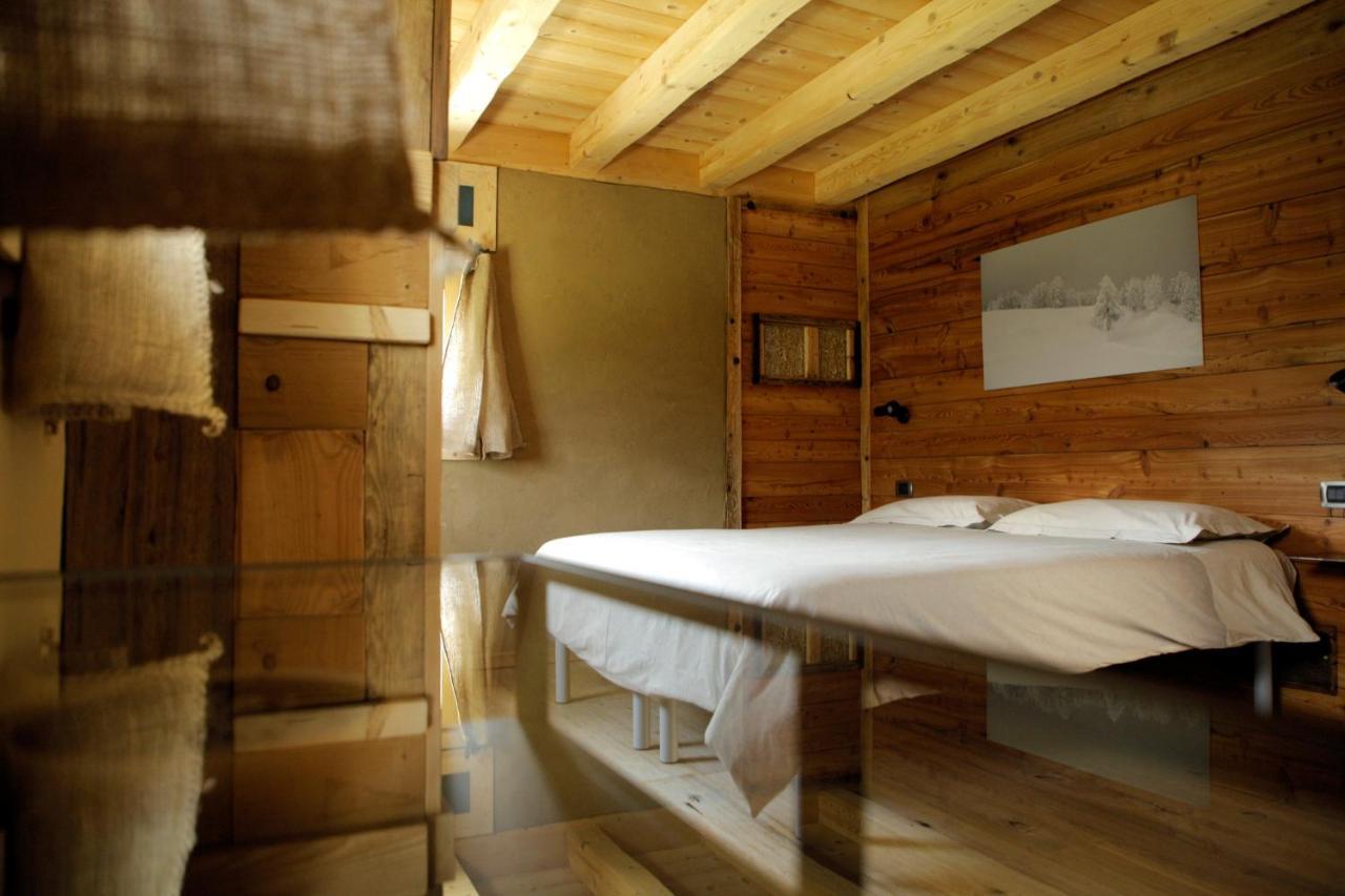 La Casa Di Paglia B&B Verrayes Luaran gambar