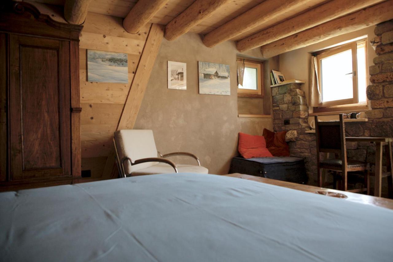 La Casa Di Paglia B&B Verrayes Luaran gambar