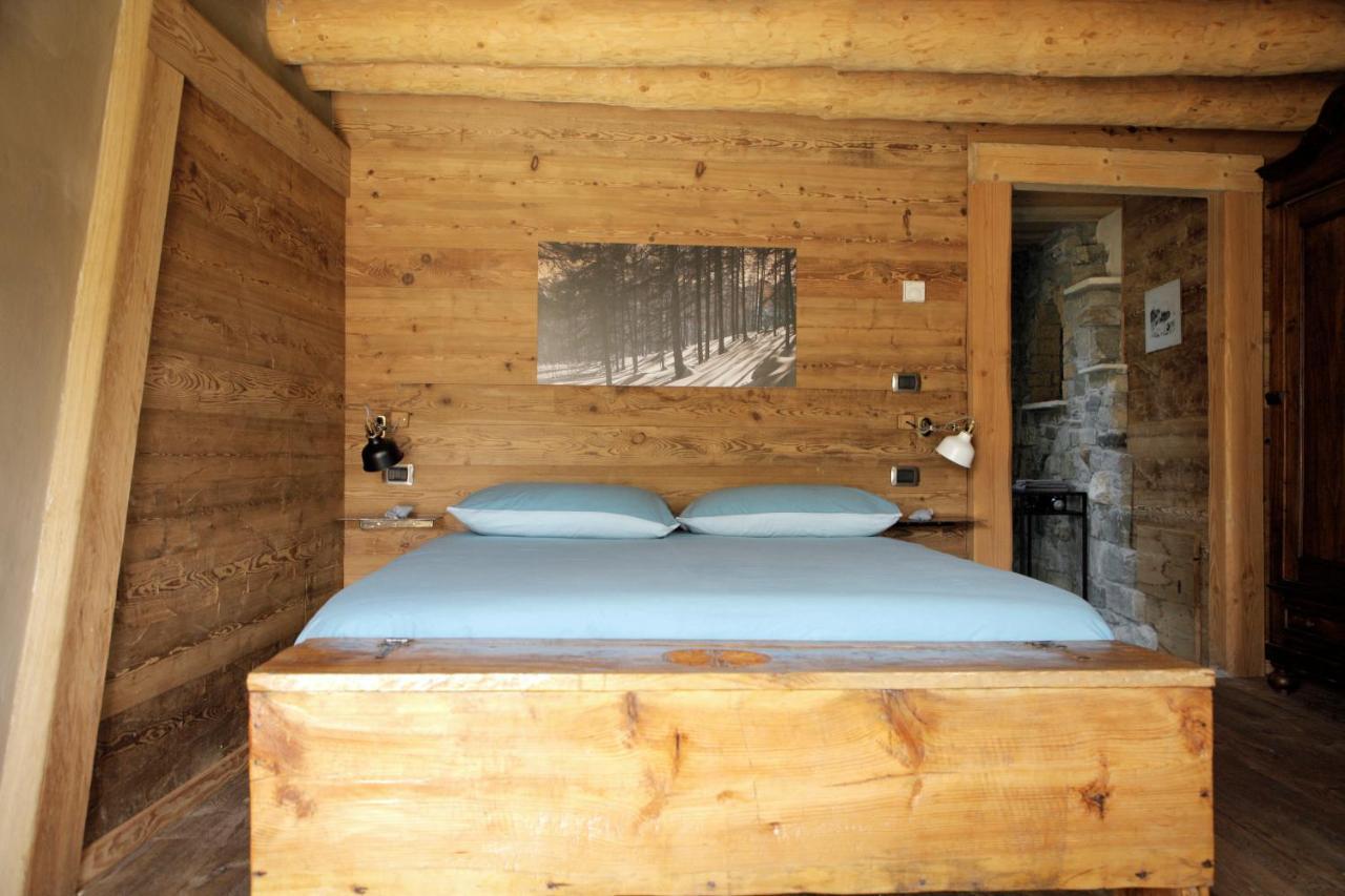 La Casa Di Paglia B&B Verrayes Luaran gambar